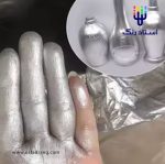 مشخصات پودر اکلیل آلمانی ۵۰ گرمی دارای زیبایی و درخشندگی منحصر به فردی می باشد. دارای مقاومت بسیار بالایی می باشد. دارای قابلیت ترکیب با رنگ ها مختلف می باشد. دارای وزن ۵۰ گرم می باشد. برای چوب، فلز، سنگ، الیاف و پارچه مناسب می باشد. جهت ترکیب با روغن جلا و رنگ آمیزی، مناسب می باشد.